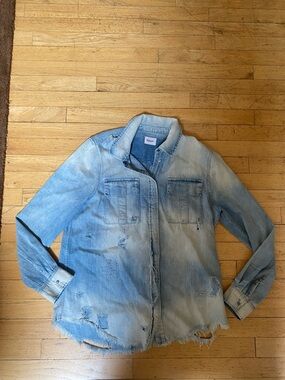 Hudson great distressed top/shacket. Size medium